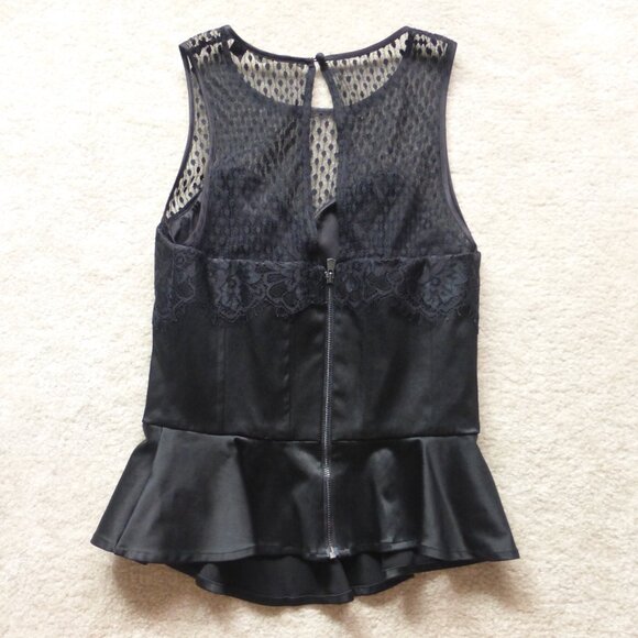 GUESS mixed satin, lace and mesh peplum top - Picture 6 of 8